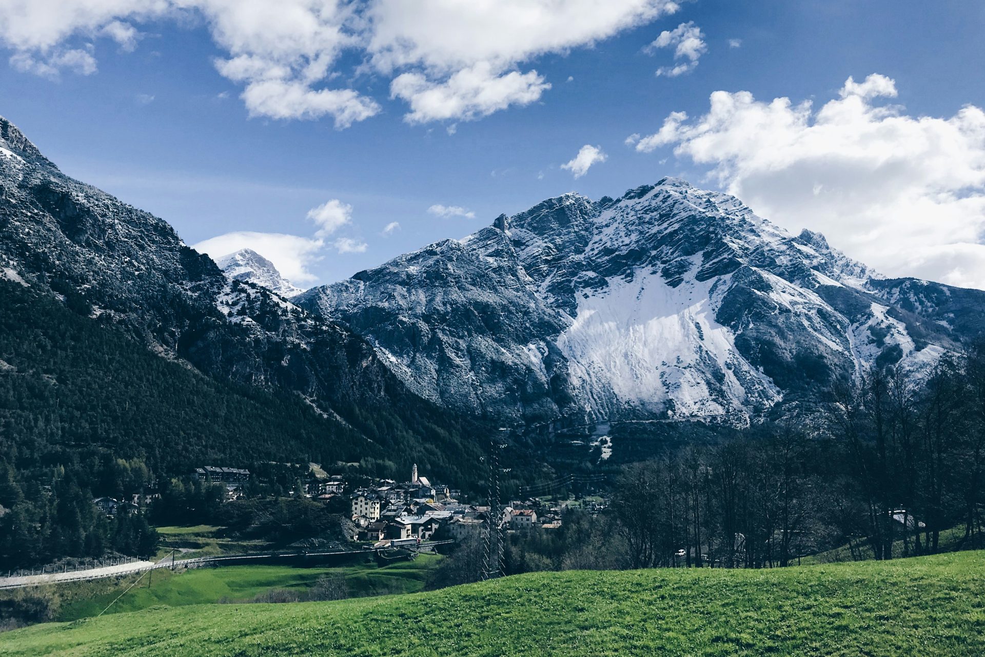 découvrez la saison 3 de the witcher, une série captivante mêlant fantasy et action, avec des aventures palpitantes et des rebondissements inattendus.