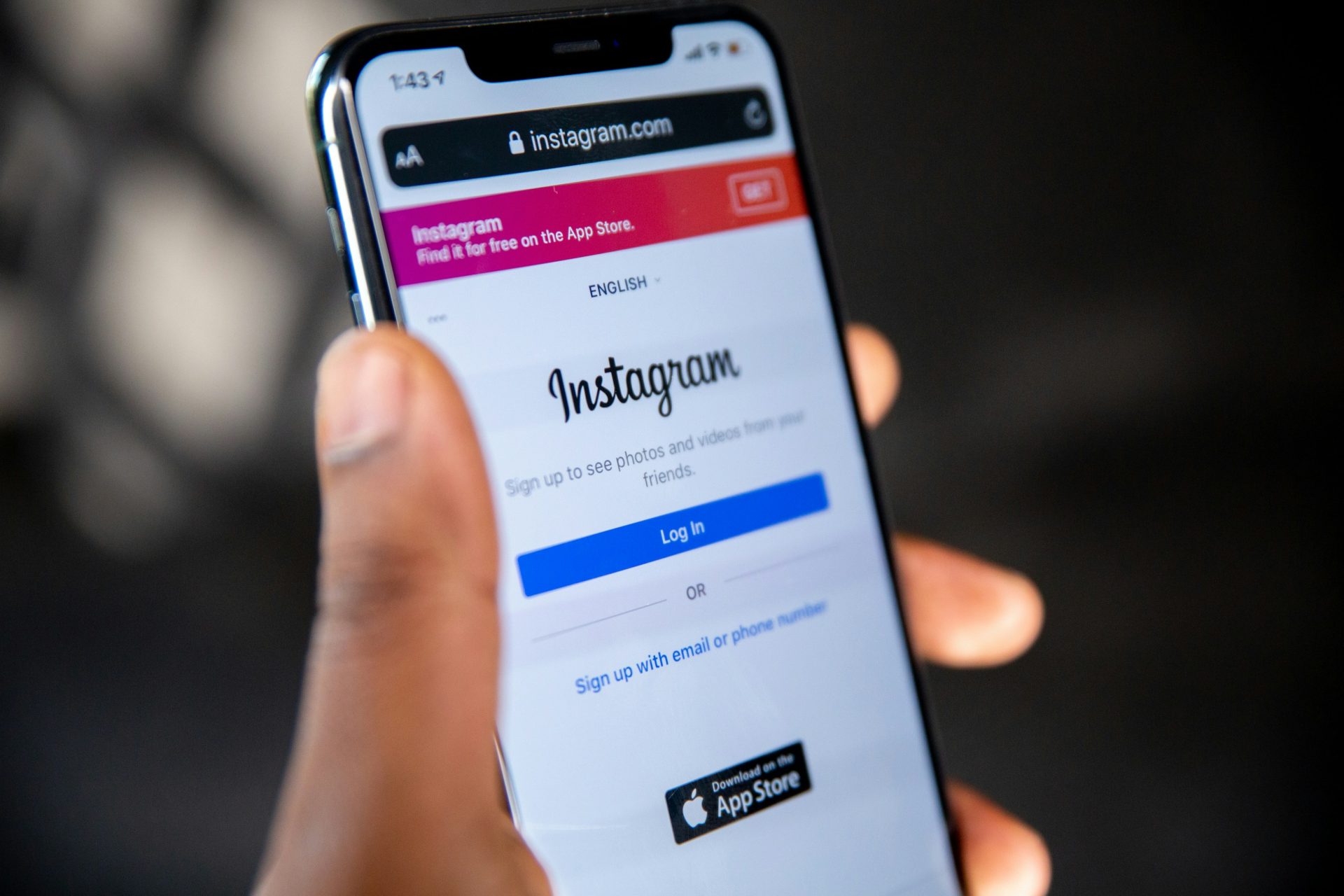 Comment dissocier deux comptes Instagram ? 3 découvrez comment dissocier des comptes instagram pour gérer vos comptes en toute simplicité avec nos conseils pratiques.