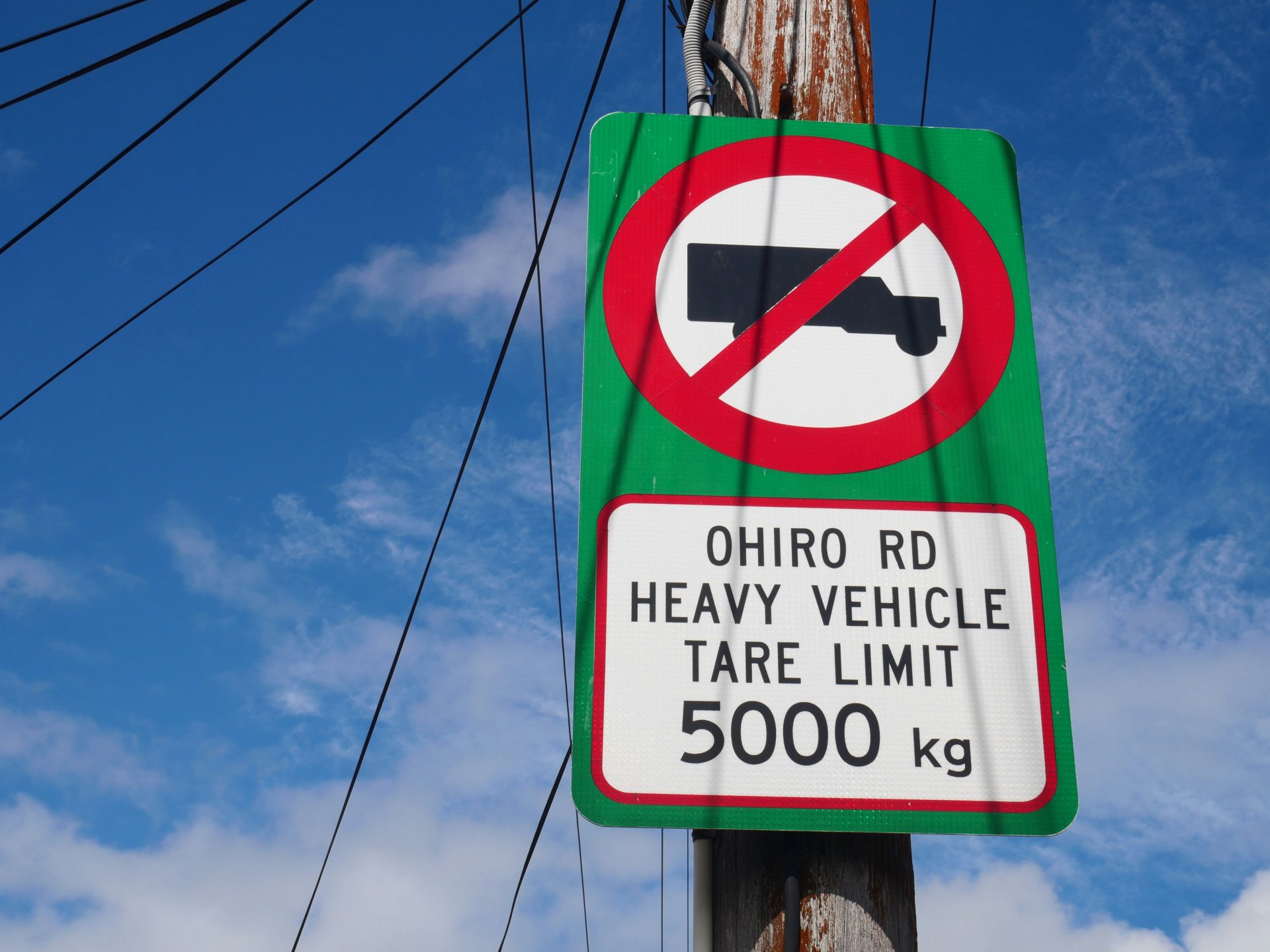 évitez les autoroutes pour un itinéraire plus pittoresque et tranquille avec cette fonctionnalité pratique.