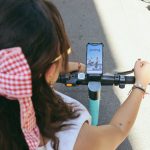 Les accessoires utiles pour rouler en trottinette electrique au quotidien